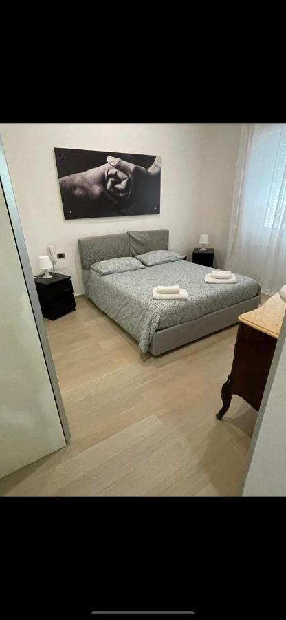 Casa Vacanza Pucchiell Apartamento Nápoles Exterior foto